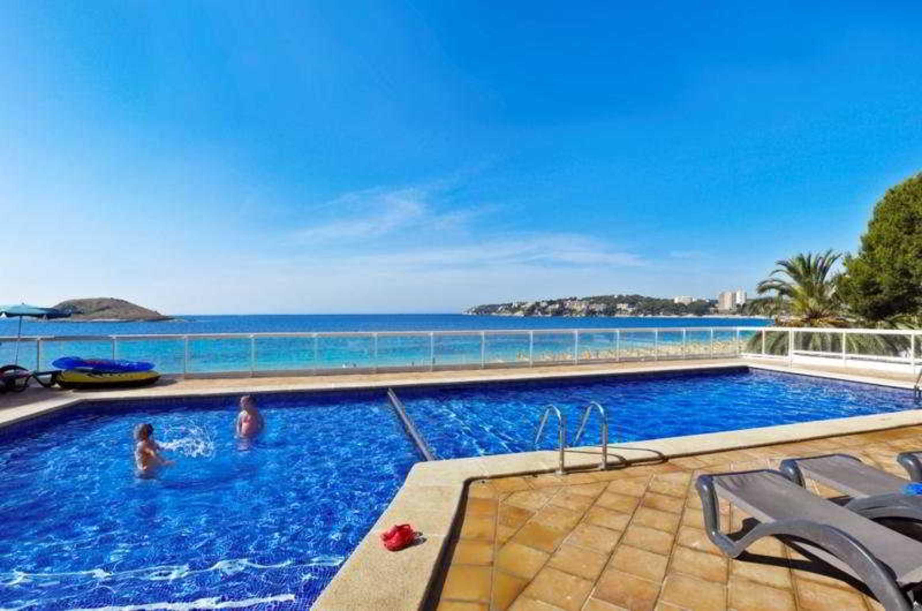 Flamboyan Caribe Hotel & Spa Magaluf  Servizi foto